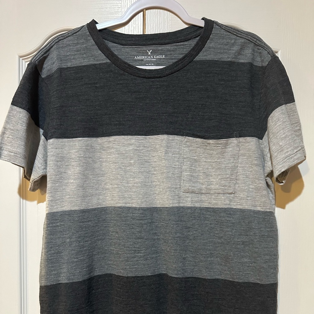 Champion Men’s Medium Gray striped T-Shirt
